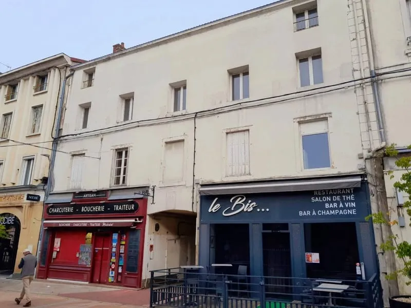 Immeuble de rapport 319 m² - Photo 1