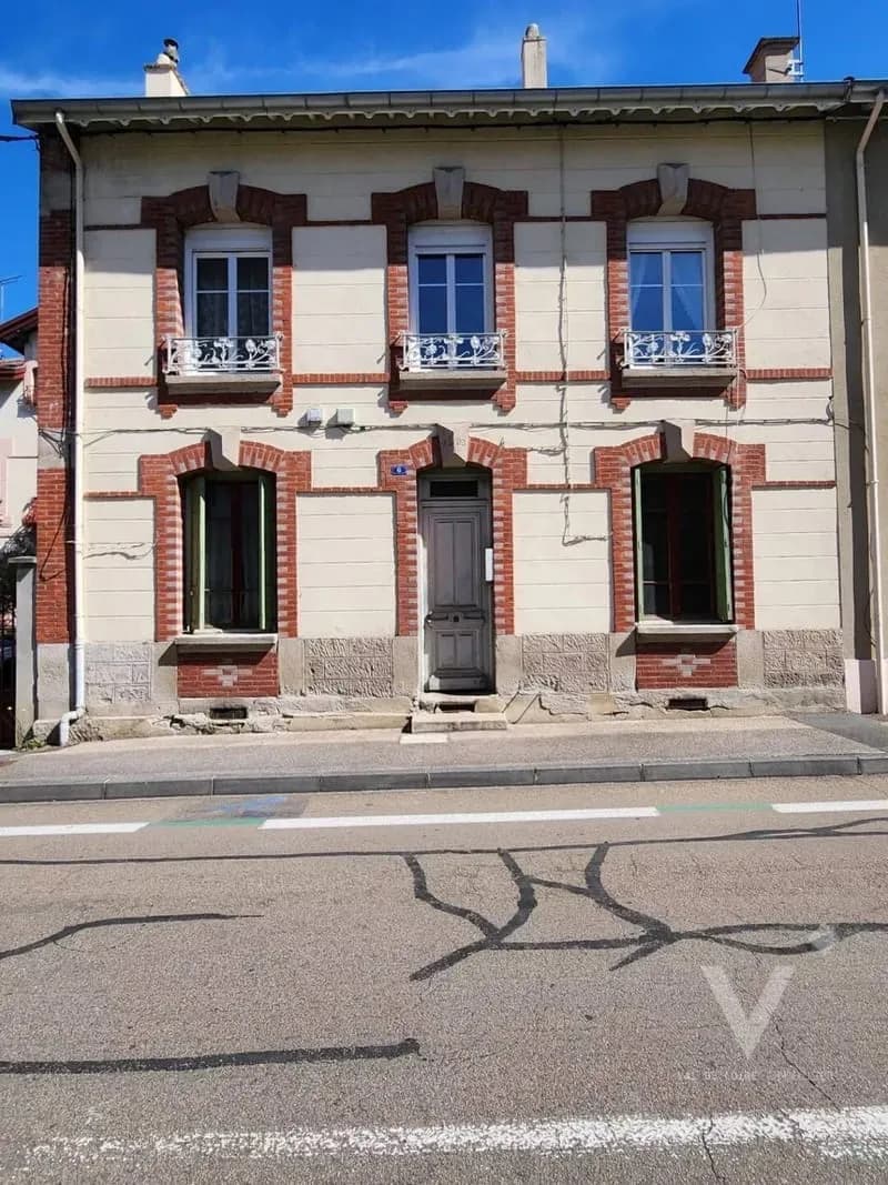 Immeuble 150 m² - Photo 1