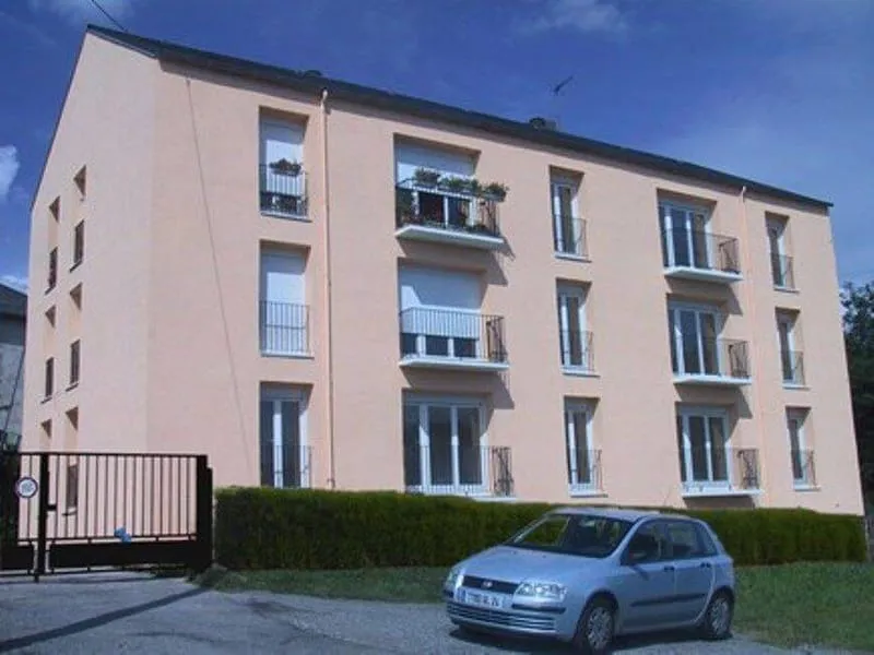 Immeuble 24 pièces 480 m² - Photo 1