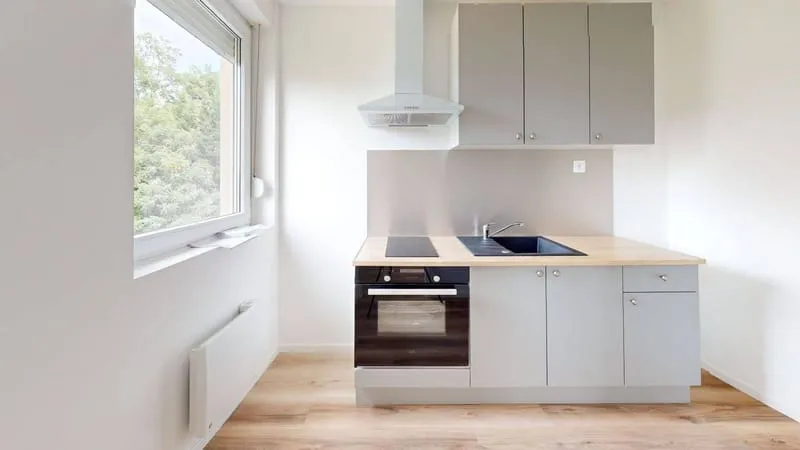 Immeuble de rapport 1 pièce 900 m² - Photo 1