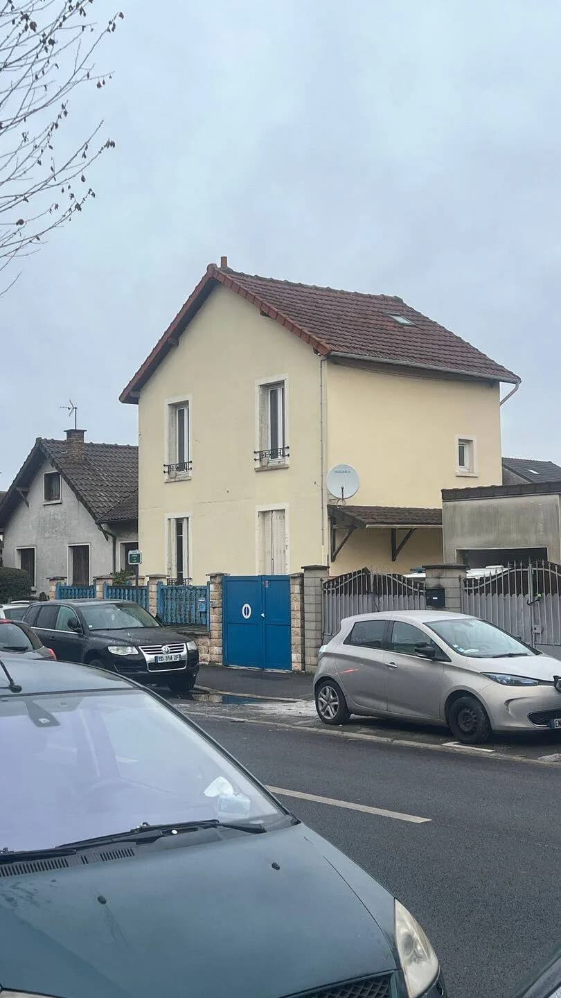 Immeuble 9 pièces 180 m² - Photo 1