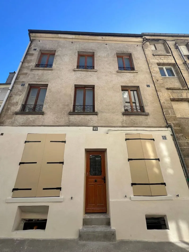Immeuble de rapport 6 pièces 90 m² - Photo 1