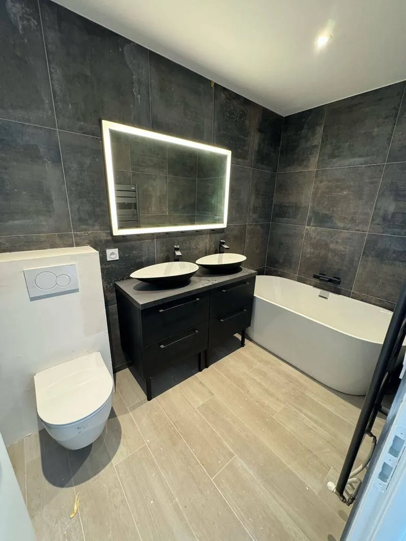 Immeuble 6 pièces 120 m² - Photo 1