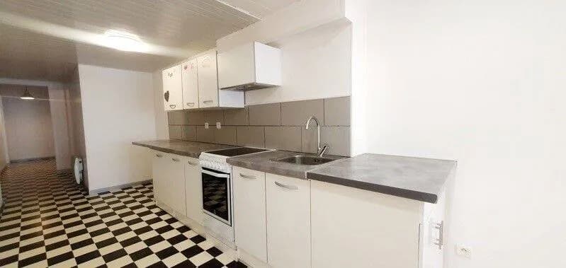 Immeuble de rapport 180 m² - Photo 1