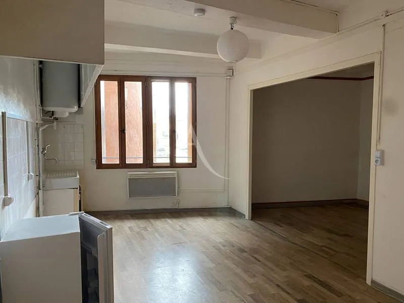 Immeuble 297 m² - Photo 1