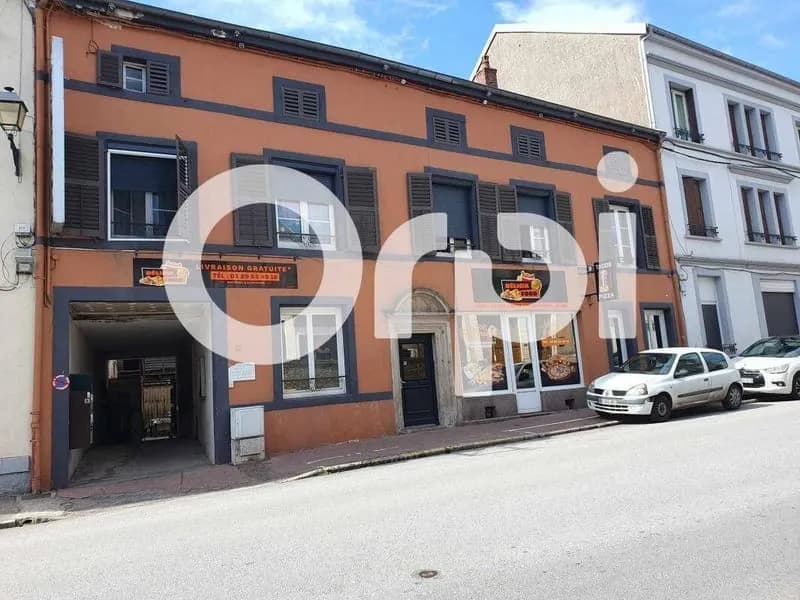 Immeuble 315 m² - Photo 1