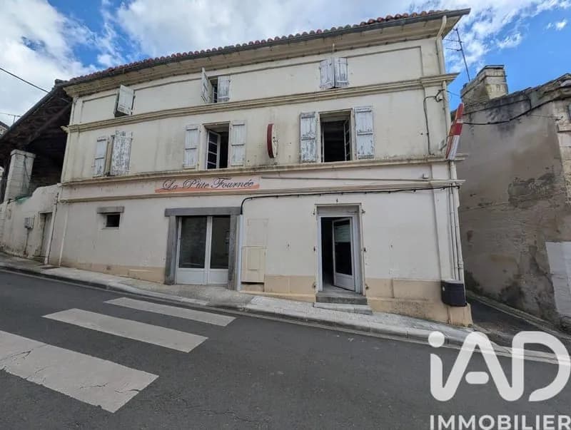 Immeuble 185 m² - Photo 1