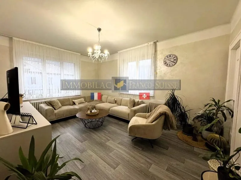 Immeuble 440 m² - Photo 1