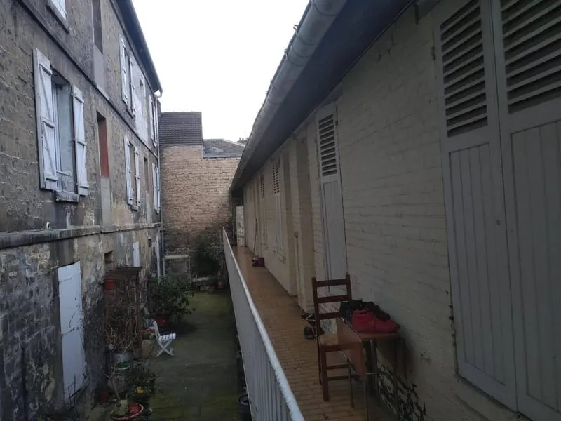 Immeuble 55 m² - Photo 1