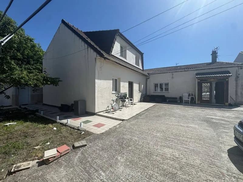 Immeuble 166 m² - Photo 1