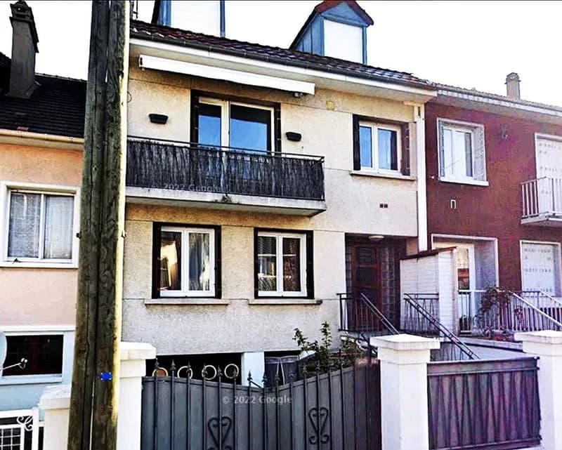 Immeuble 216 m² - Photo 1