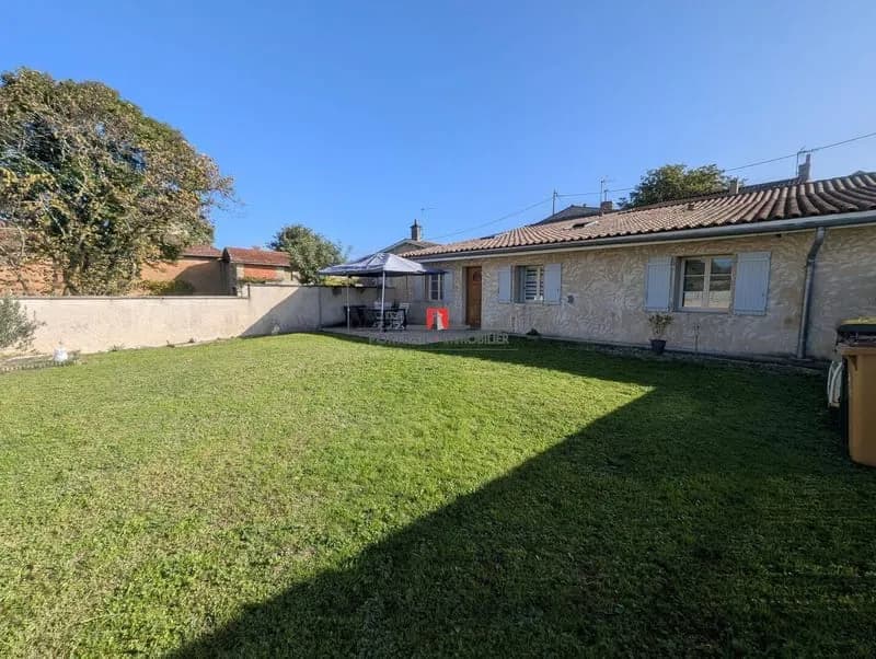 Immeuble 147 m² - Photo 1
