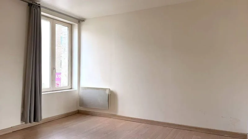 Immeuble 175 m² - Photo 1