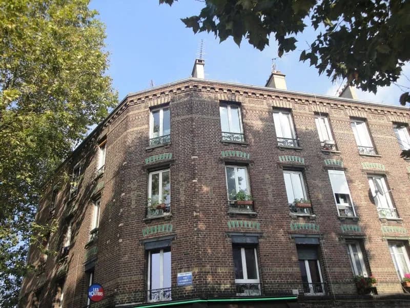 Immeuble 104 m² - Photo 1