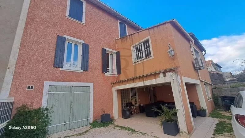 Immeuble 133 m² - Photo 1
