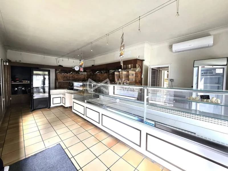 Immeuble 650 m² - Photo 1
