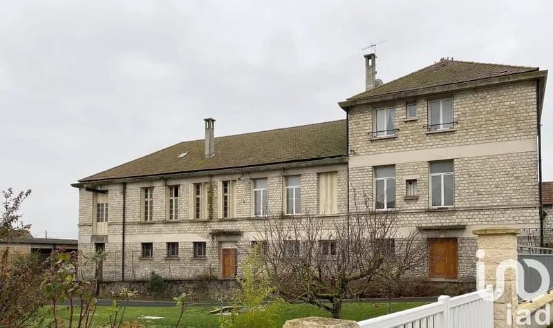 Immeuble 1000 m² - Photo 1