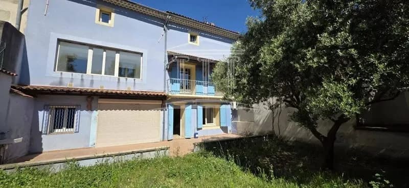 Immeuble 209 m² - Photo 1
