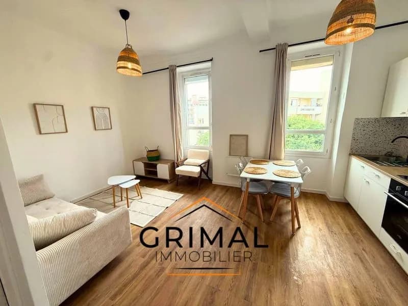 Immeuble 204 m² - Photo 1