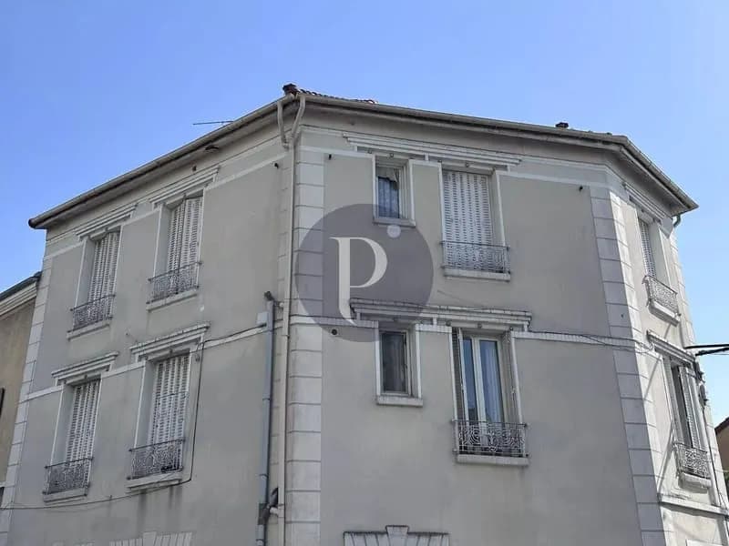 Immeuble de rapport 176 m² - Photo 1