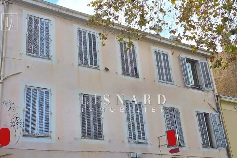 Immeuble de rapport 10 pièces 220 m² - Photo 1