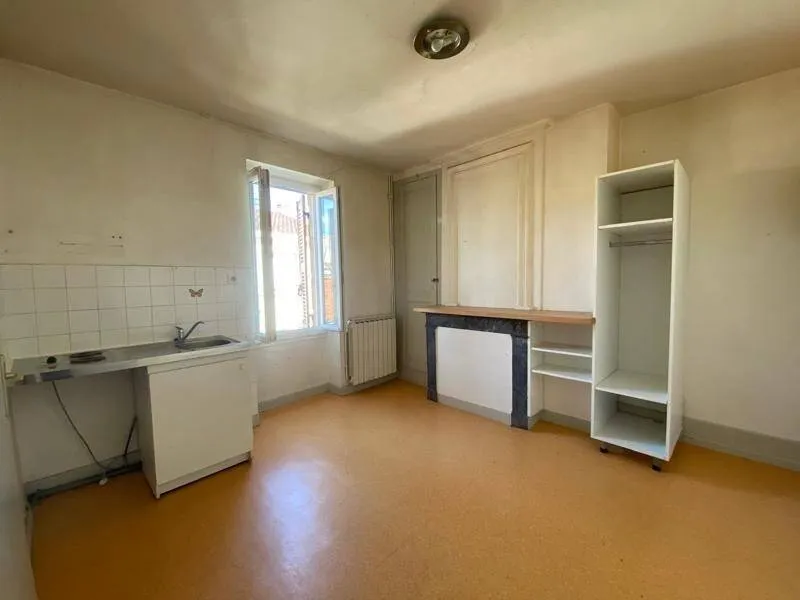 Immeuble 168 m² - Photo 1