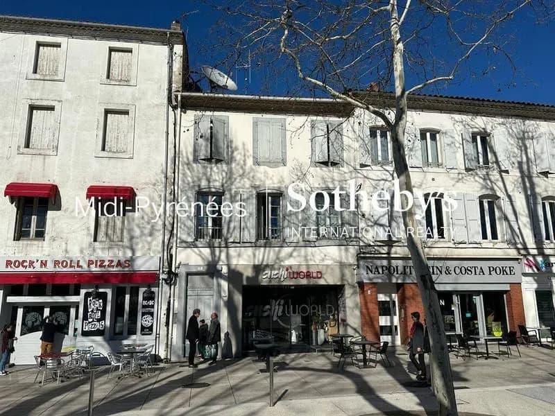 Immeuble 605 m² - Photo 1