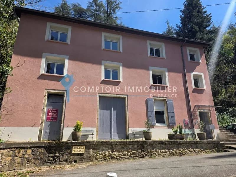 Immeuble 250 m² - Photo 1