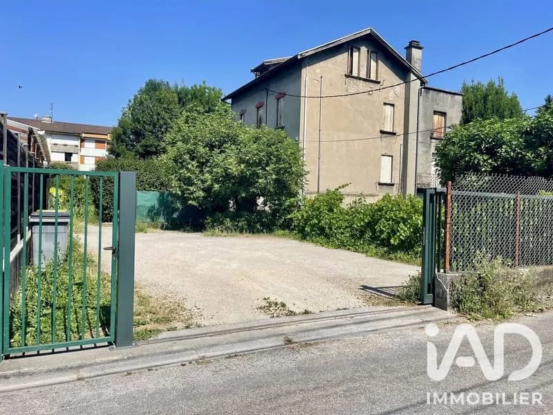 Immeuble de rapport 10 pièces 250 m² - Photo 1