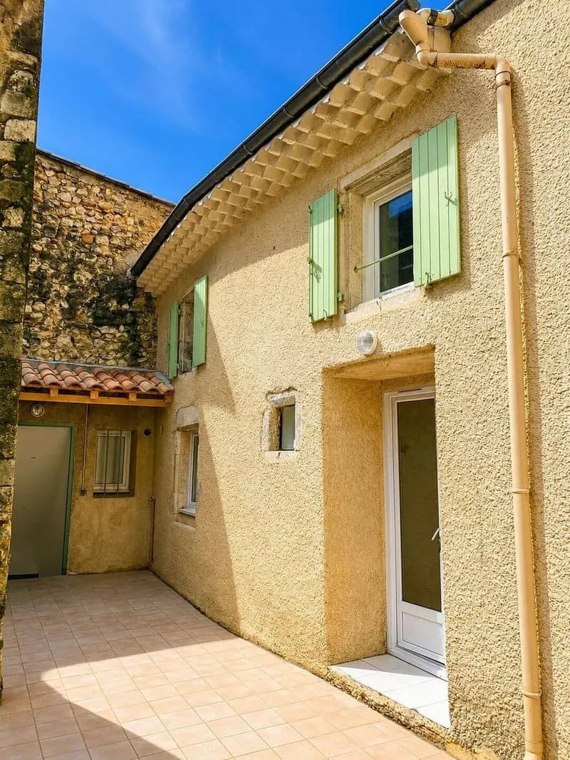 Immeuble 150 m² - Photo 1