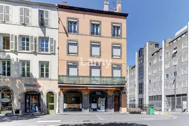 Immeuble 136 m² - Photo 1