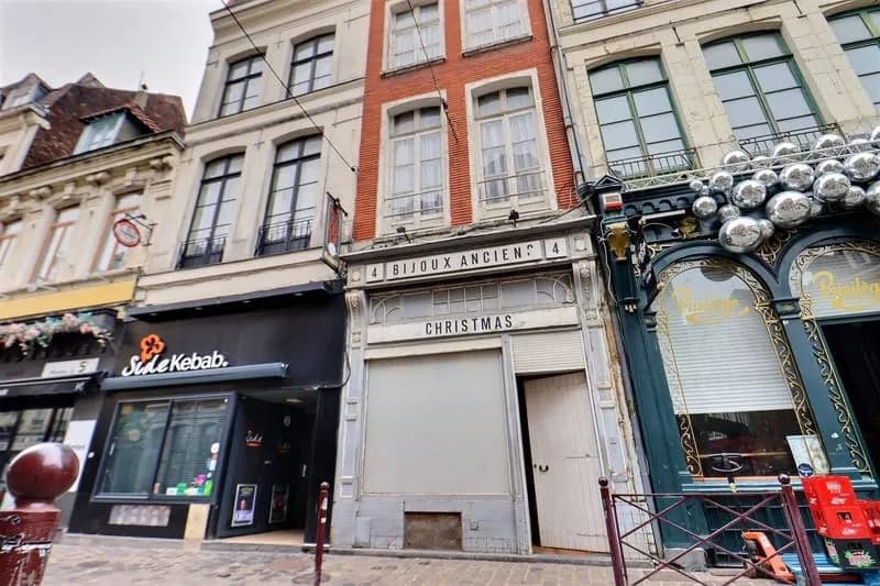 Immeuble de rapport 241 m² - Photo 1