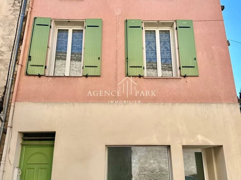 Immeuble 120 m² - Photo 1