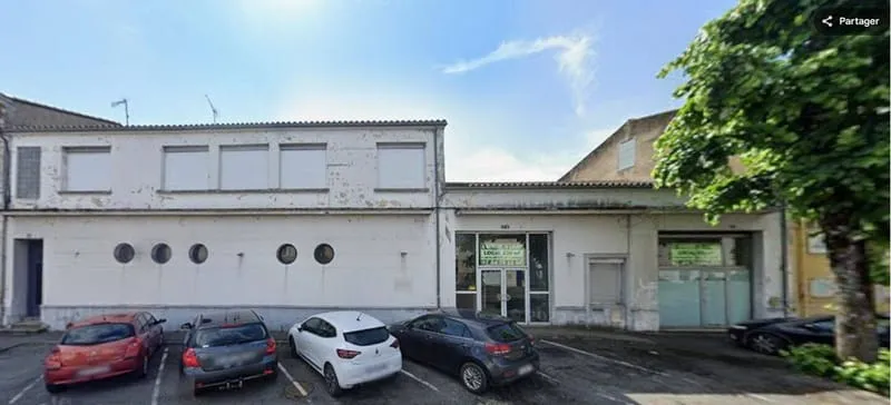 Immeuble 485 m² - Photo 1