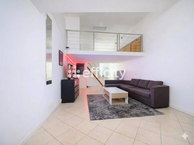 Immeuble de rapport 100 m² - Photo 1