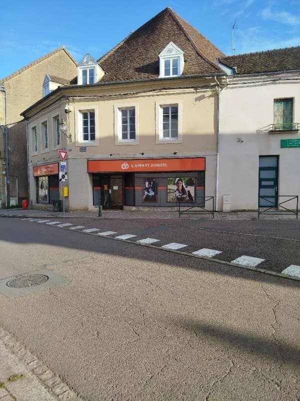 Immeuble 415 m² - Photo 1
