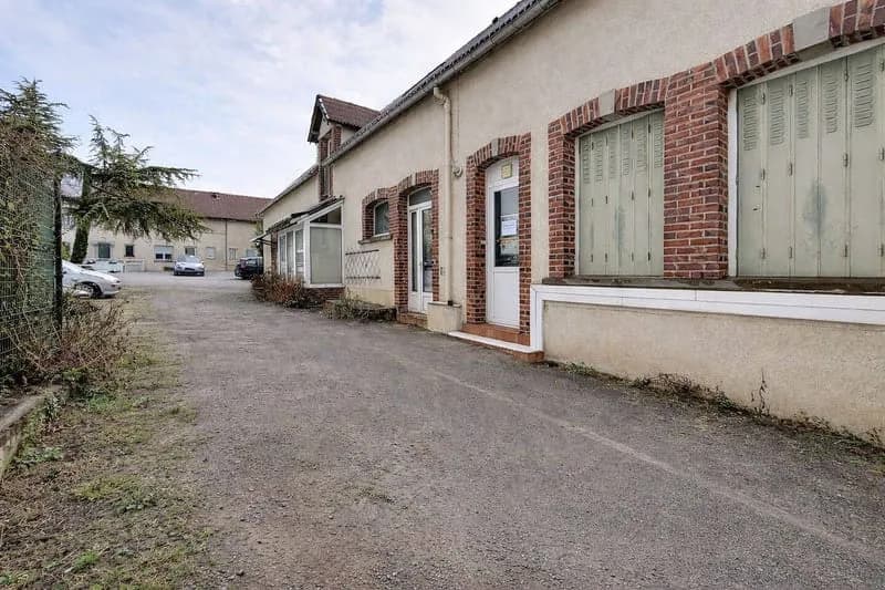 Immeuble de rapport 246 m² - Photo 1