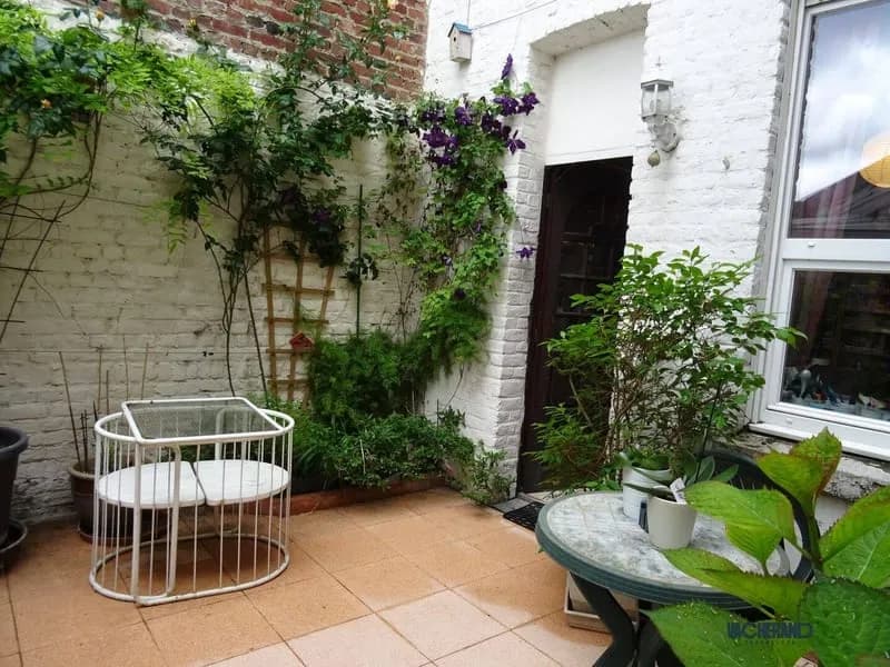 Immeuble 237 m² - Photo 1