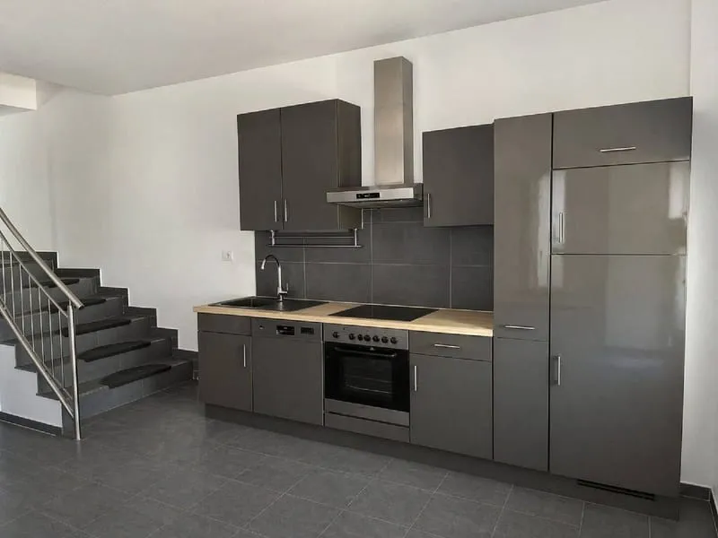 Immeuble 212 m² - Photo 1