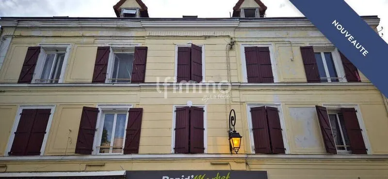 Immeuble 400 m² - Photo 1