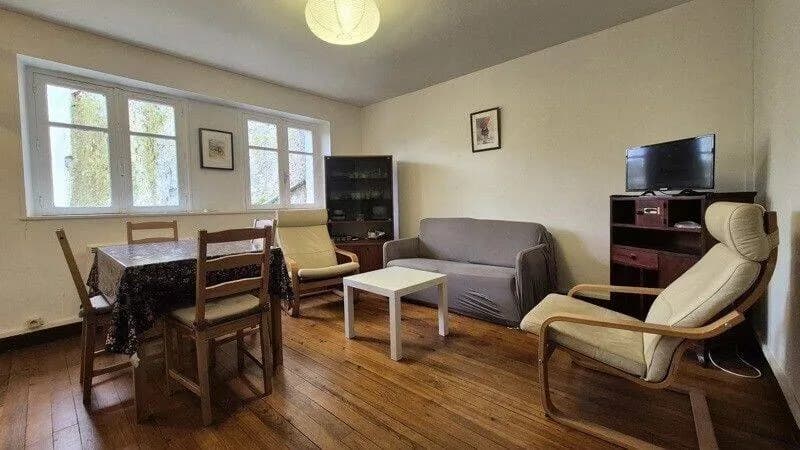 Immeuble 357 m² - Photo 1