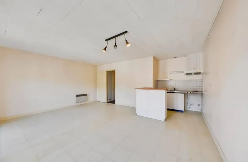 Immeuble 111 m² - Photo 1