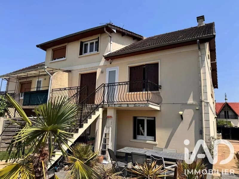 Immeuble 167 m² - Photo 1