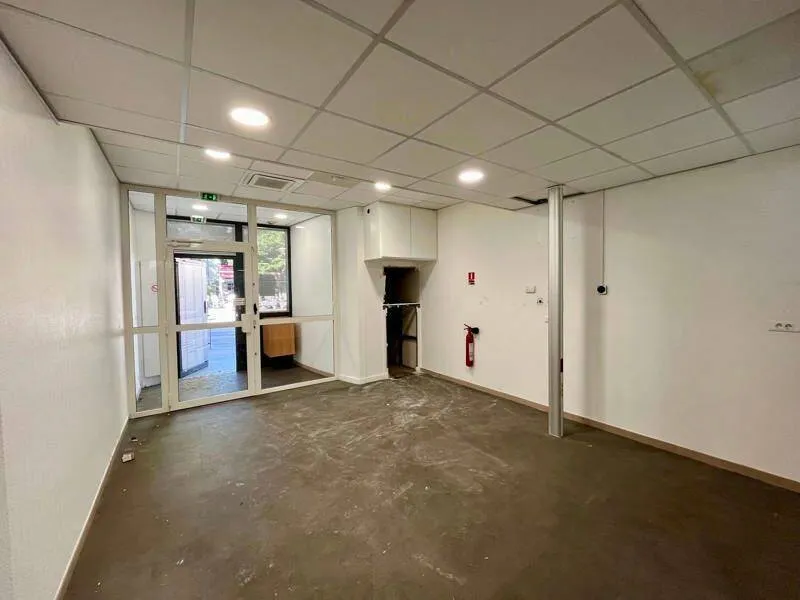 Immeuble 242 m² - Photo 1