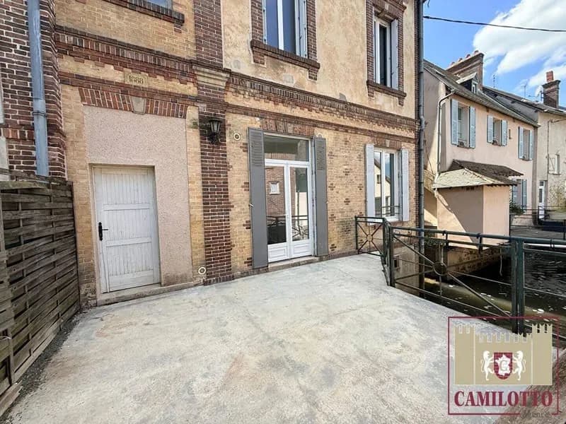 Immeuble 124 m² - Photo 1