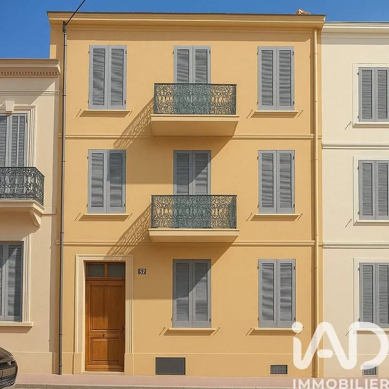 Immeuble de rapport 325 m² - Photo 1
