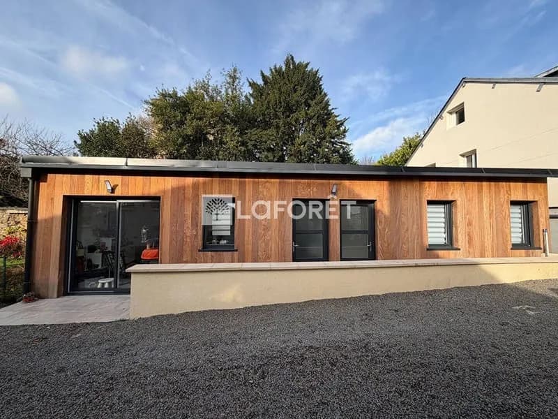Immeuble 145 m² - Photo 1