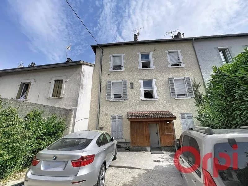 Immeuble de rapport 14 pièces 233 m² - Photo 1