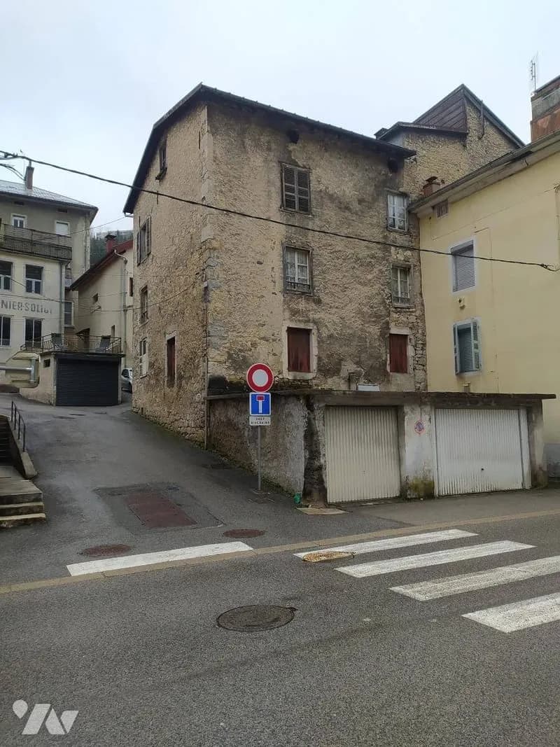 Immeuble 247 m² - Photo 1