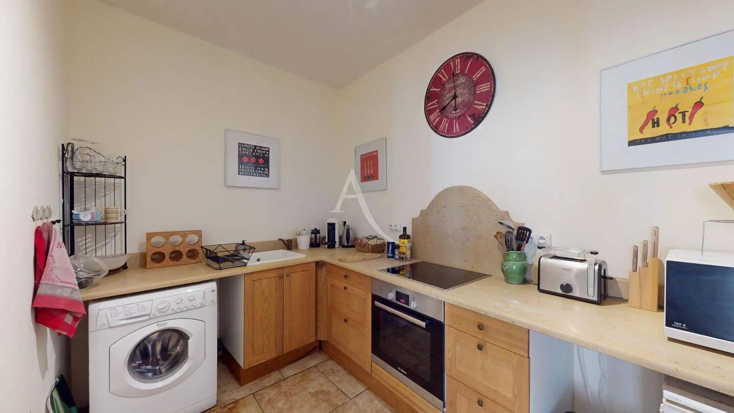 Immeuble 185 m² - Photo 1